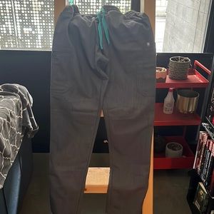 Graphite High waisted Yola scrub pants - XS